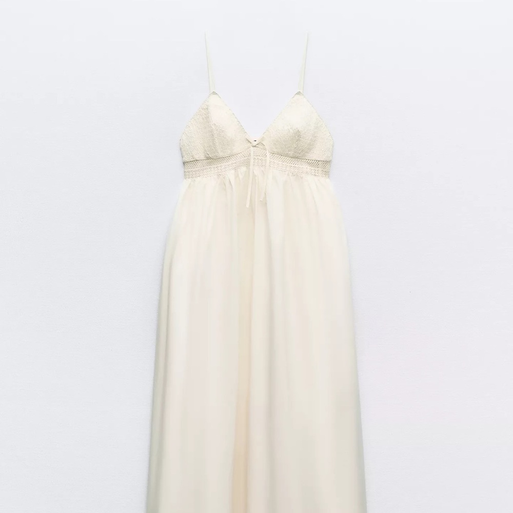 Elegant Cream Lace Summer Dress